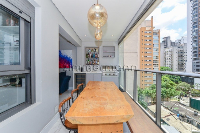 Imagem Apartamento com 1 Quarto à Venda, 111 m² em Moema - São Paulo Imagem Apartamento com 1 Quarto à Venda, 111 m² em Moema - São Paulo