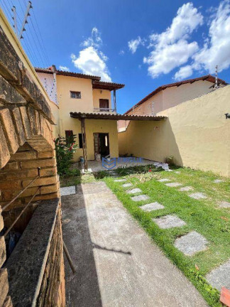Imagem Casa com 4 Quartos à Venda, 150 m² em Maraponga - Fortaleza Imagem Casa com 4 Quartos à Venda, 150 m² em Maraponga - Fortaleza