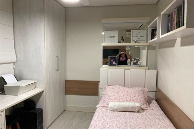 Imagem Imóvel com 3 Quartos à Venda,  em Teresópolis - Porto Alegre