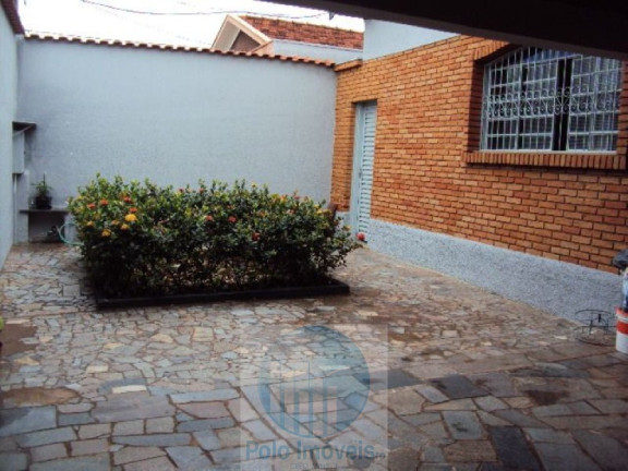 Imagem Casa com 3 Quartos à Venda, 200 m² em Presidente Dutra - Ribeirão Preto Imagem Casa com 3 Quartos à Venda, 200 m² em Presidente Dutra - Ribeirão Preto