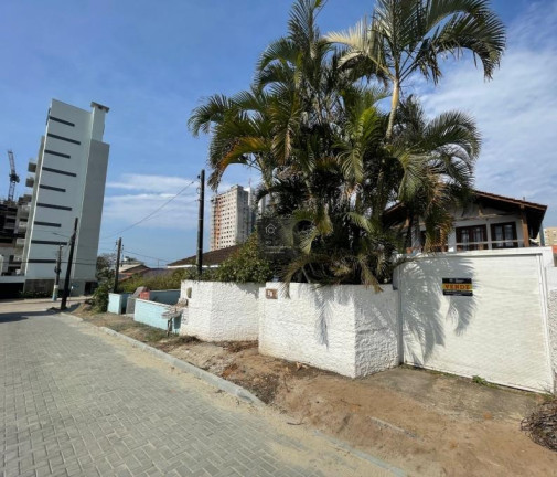 Casa com 3 Quartos à Venda, 275 m² em Centro - Balneário Piçarras