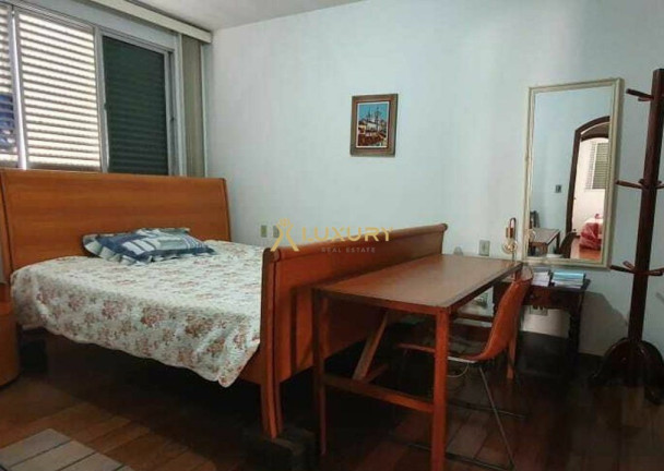 Imagem Imóvel com 4 Quartos à Venda, 150 m² em Lourdes - Belo Horizonte