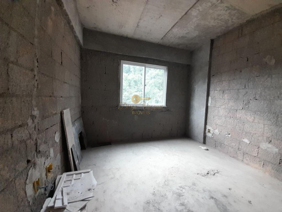 Imagem Apartamento com 2 Quartos à Venda, 57 m² em Várzea - Teresópolis