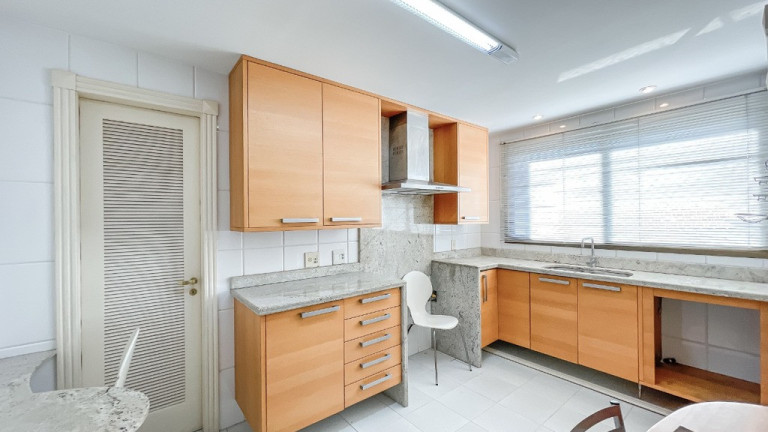 Imagem Apartamento com 3 Quartos à Venda, 159 m² em Bela Vista - Porto Alegre