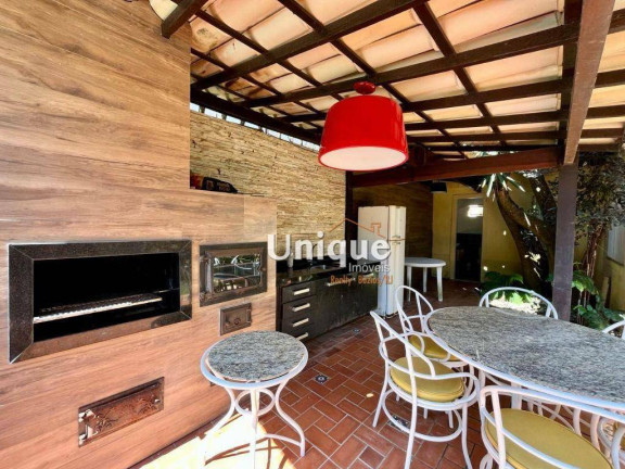 Imagem Casa com 4 Quartos à Venda, 250 m² em Ferradura - Armação Dos Búzios