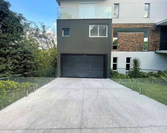 Imagem Casa com 4 Quartos à Venda, 435 m² em Chácara Dos Lagos - Carapicuíba