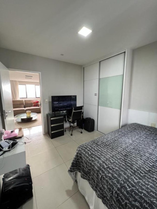 Imagem Imóvel com 4 Quartos à Venda, 226 m² em Casa Forte - Recife