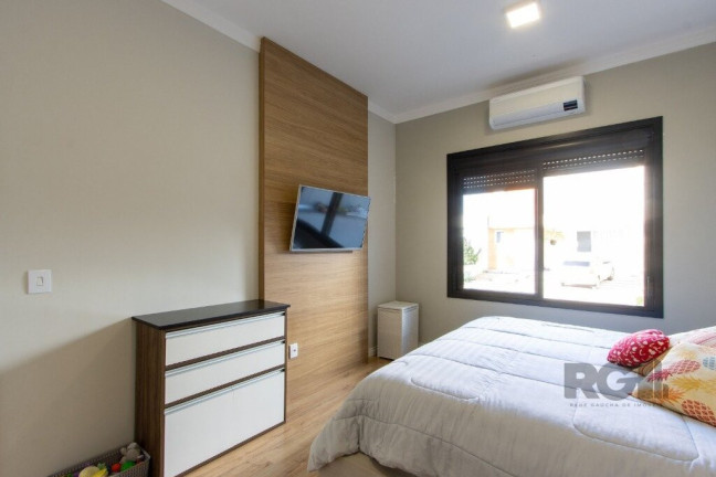 Imagem Casa de Condomínio com 3 Quartos à Venda, 112 m² em Hípica - Porto Alegre