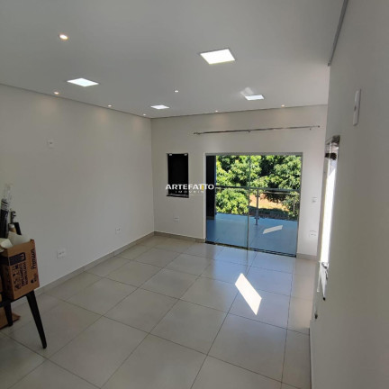Imagem Sobrado com 2 Quartos à Venda, 130 m²