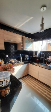 Imagem Sobrado com 2 Quartos à Venda, 133 m² em Santa Regina - Camboriú