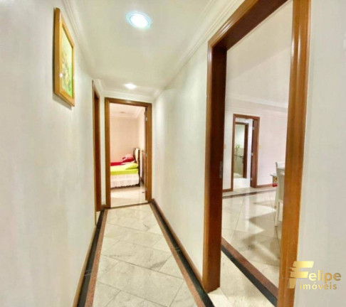 Imagem Imóvel com 4 Quartos à Venda, 180 m² em Centro - Guarapari