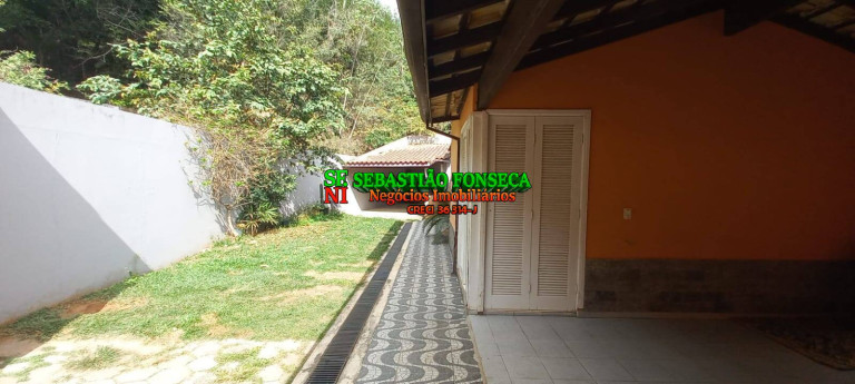 Imagem Chácara com 3 Quartos à Venda, 3.000 m² em Santa Branca Imagem Chácara com 3 Quartos à Venda, 3.000 m² em Santa Branca
