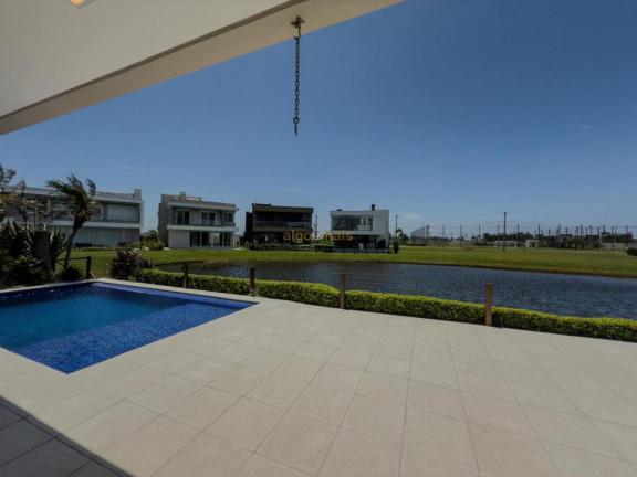 Imagem Casa com 5 Quartos à Venda, 369 m² em Condomínio Enseada Lagos Xangri-lá - Xangri-lá Imagem Casa com 5 Quartos à Venda, 369 m² em Condomínio Enseada Lagos Xangri-lá - Xangri-lá