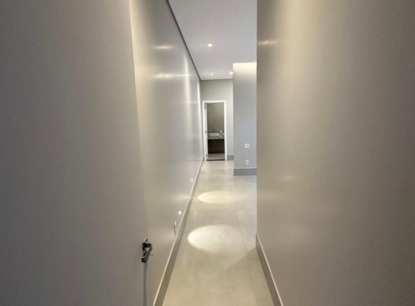 Imagem Casa com 3 Quartos à Venda, 430 m² em Setor Habitacional Arniqueira (águas Claras) - Brasília Imagem Casa com 3 Quartos à Venda, 430 m² em Setor Habitacional Arniqueira (águas Claras) - Brasília