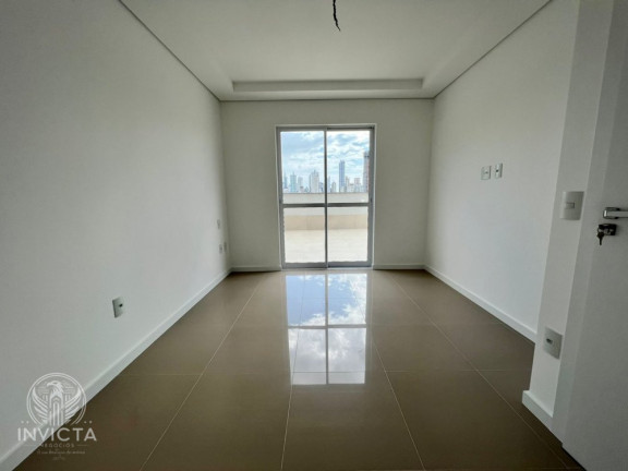 Imagem Apartamento com 2 Quartos à Venda, 179 m² em Estados - Balneário Camboriú