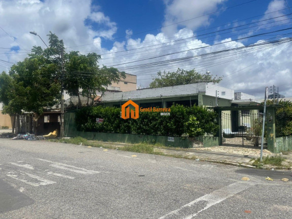 Imagem Casa com 4 Quartos à Venda, 727 m² em José Bonifácio - Fortaleza Imagem Casa com 4 Quartos à Venda, 727 m² em José Bonifácio - Fortaleza