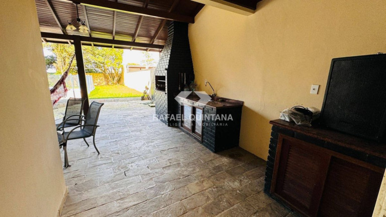 Imagem Casa com 3 Quartos à Venda, 266 m² em Centro - Biguaçu