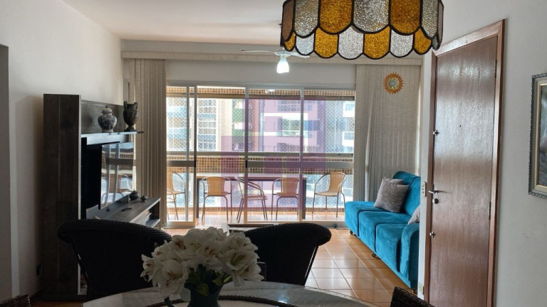 Apartamento com 3 Quartos para Alugar, 130 m² em Pitangueiras - Guarujá
