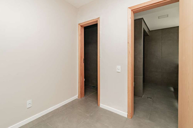 Imagem Imóvel com 3 Quartos à Venda, 170 m² em Auxiliadora - Porto Alegre