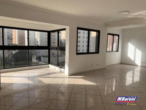 Apartamento com 3 Quartos à Venda, 127 m² em Vila Nova Conceição - São Paulo