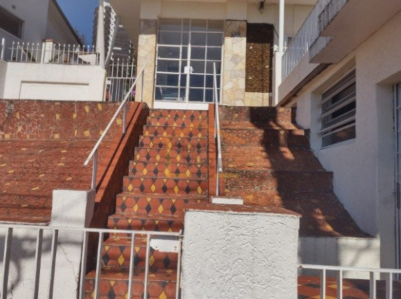 Sobrado com 3 Quartos à Venda, 360 m² em água Fria - São Paulo