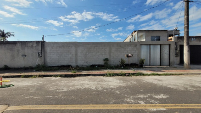 Terreno à Venda, 300 m² em Residencial Jacaraípe - Serra