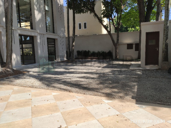Imagem Imóvel com 6 Quartos para Alugar, 803 m² em Jardim América - São Paulo Imagem Imóvel com 6 Quartos para Alugar, 803 m² em Jardim América - São Paulo