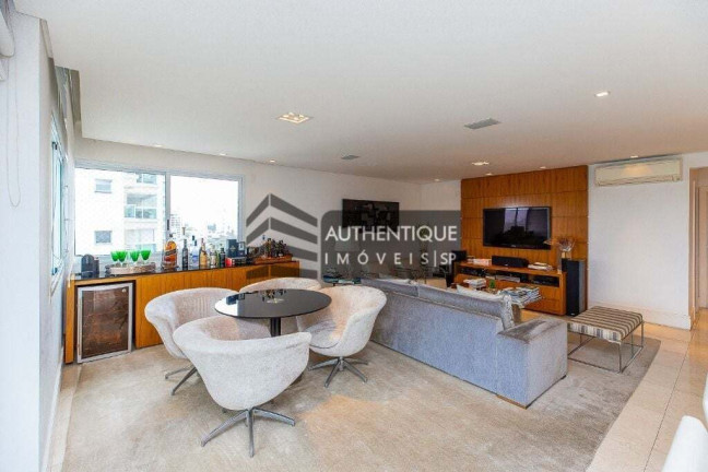 Imagem Apartamento com 4 Quartos à Venda, 240 m² em Campo Belo - São Paulo