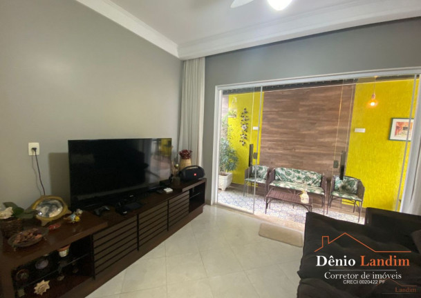 Imagem Casa com 4 Quartos à Venda, 329 m² em Ibituruna - Montes Claros Imagem Casa com 4 Quartos à Venda, 329 m² em Ibituruna - Montes Claros