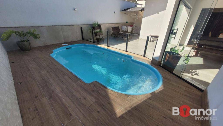 Imagem Casa com 4 Quartos à Venda, 245 m² em Escola Agrícola - Blumenau Imagem Casa com 4 Quartos à Venda, 245 m² em Escola Agrícola - Blumenau