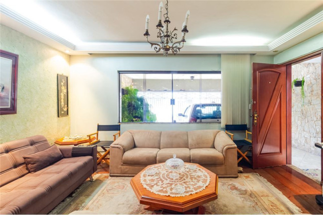 Imagem Casa com 3 Quartos à Venda, 145 m² em Vila Invernada - São Paulo