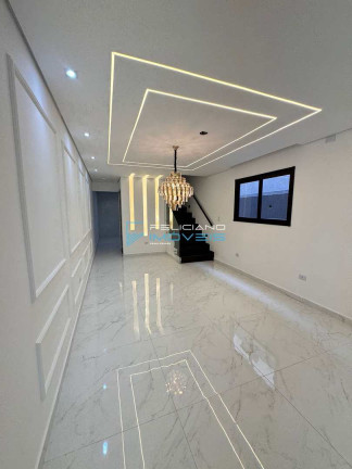 Imagem Casa com 4 Quartos à Venda, 160 m² em Guilhermina - Praia Grande