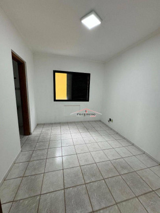 Imagem Apartamento com 3 Quartos à Venda, 130 m² em Guilhermina - Praia Grande Imagem Apartamento com 3 Quartos à Venda, 130 m² em Guilhermina - Praia Grande