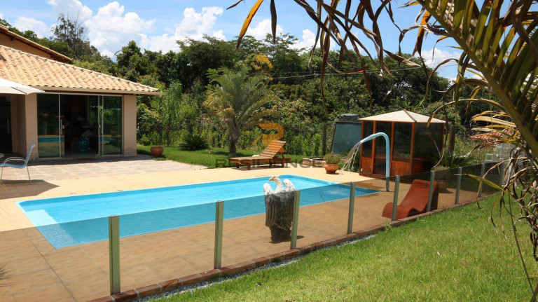 Imagem Casa de Condomínio com 3 Quartos à Venda, 1.140 m² em Jaboticatubas Imagem Casa de Condomínio com 3 Quartos à Venda, 1.140 m² em Jaboticatubas