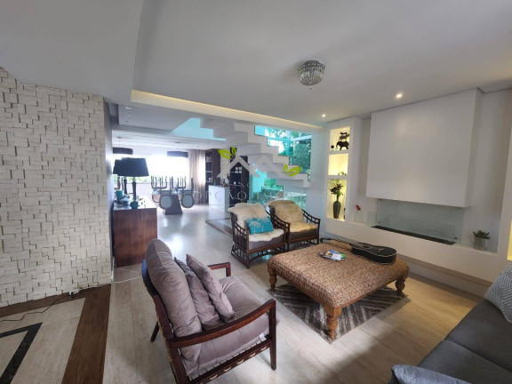 Imagem Casa com 3 Quartos à Venda, 450 m² em Alto Da Boa Vista - Campos Do Jordão Imagem Casa com 3 Quartos à Venda, 450 m² em Alto Da Boa Vista - Campos Do Jordão