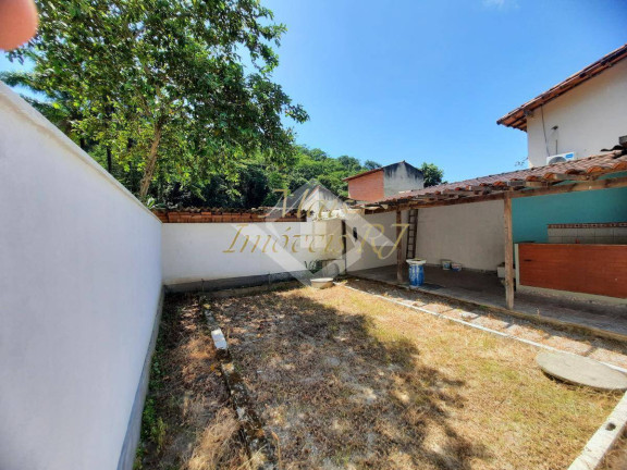 Imagem Casa com 2 Quartos à Venda, 220 m² em Itaipu - Niterói Imagem Casa com 2 Quartos à Venda, 220 m² em Itaipu - Niterói