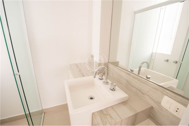 Imagem Apartamento com 2 Quartos à Venda, 156 m² em Cerqueira César - São Paulo