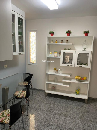 Imagem Imóvel com 4 Quartos à Venda, 144 m² em Moema - São Paulo