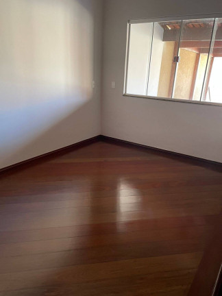 Imagem Casa com 3 Quartos à Venda, 218 m² em Jundiaí Industrial - Anápolis