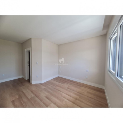 Imagem Casa com 4 Quartos à Venda, 286 m² em Santa Regina - Camboriú Imagem Casa com 4 Quartos à Venda, 286 m² em Santa Regina - Camboriú