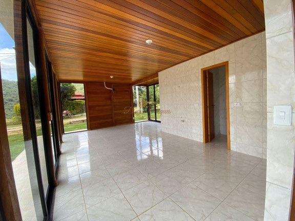 Imagem Casa com 4 Quartos à Venda, 134 m² em Vale Alpino - Teresópolis Imagem Casa com 4 Quartos à Venda, 134 m² em Vale Alpino - Teresópolis