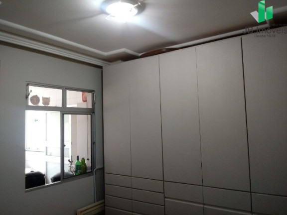 Imagem Imóvel com 3 Quartos à Venda, 94 m² em Centro - Montes Claros