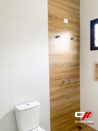 Imagem Casa com 3 Quartos à Venda, 300 m² em Piracangaguá - Taubaté Imagem Casa com 3 Quartos à Venda, 300 m² em Piracangaguá - Taubaté