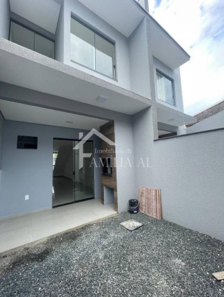 Imagem Casa com 3 Quartos à Venda, em Aventureiro - Joinville Imagem Casa com 3 Quartos à Venda, em Aventureiro - Joinville