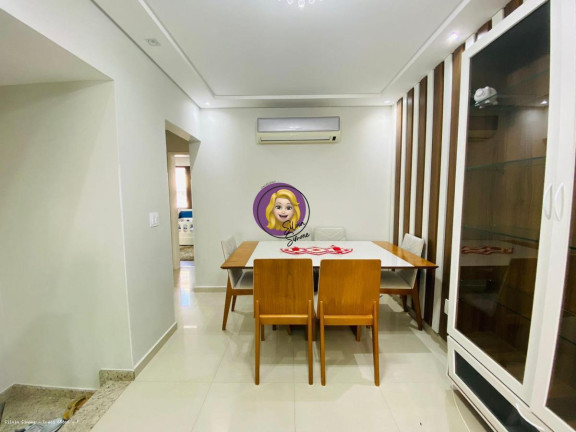 Imagem Casa com 3 Quartos à Venda, em Boqueirão - Santos Imagem Casa com 3 Quartos à Venda, em Boqueirão - Santos