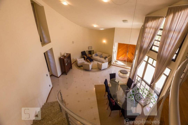 Imagem Casa com 5 Quartos à Venda, 330 m² em Itacorubi - Florianópolis Imagem Casa com 5 Quartos à Venda, 330 m² em Itacorubi - Florianópolis