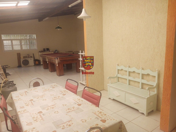Imagem Casa com 3 Quartos à Venda,  em Agronômica - Florianópolis