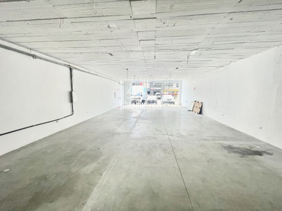 Imóvel Comercial para Alugar, 450 m² em Moema - São Paulo