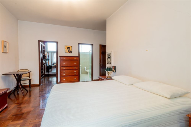 Imagem Imóvel com 3 Quartos à Venda, em Higienópolis - São Paulo Imagem Imóvel com 3 Quartos à Venda, em Higienópolis - São Paulo