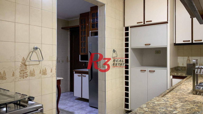 Imagem Sobrado com 3 Quartos para Alugar, 204 m² em Aparecida - Santos